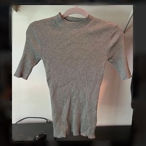 H&M grey mock neck t-shirt